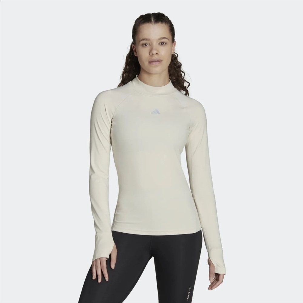 Adidas workout top Techfit Warm Women's Training Long-Sleeve Top size M